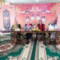 Ketua Dekranasda Barito Utara, Hj. Maya Savitri Shalahuddin, bersama Ketua GOW Barito Utara, Mira Apriyantinada Felix Y. Tingan, Ketua DWP Barito Utara, Marsiana Muhlis, dan Sekretaris TP PKK Barito Utara, Hj. Zamiatul Rosidah, foto bersama usai mengikuti kegiatan Kick Off Road to HUT Dekranas ke-46 Tahun 2026 secara virtual di Rumah Jabatan Bupati Barito Utara, Muara Teweh, Kamis (12/3/2026).