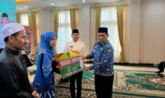 Pemkab Barito Utara Lepas Jamaah Umrah dan Berikan Bonus Juara MTQH XXXIII