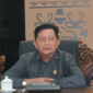 Anggota DPRD Barito Utara, H. Nurul Anwar, menyampaikan pandangannya saat menghadiri Rapat Dengar Pendapat (RDP) terkait pelayanan RSUD Muara Teweh, BPJS Kesehatan dan BPJS Ketenagakerjaan di Ruang Rapat DPRD Barito Utara, Senin (25/5/2026), guna mendorong peningkatan kualitas pelayanan kesehatan serta perlindungan ketenagakerjaan bagi masyarakat dan pegawai di Kabupaten Barito Utara. (Foto: Sukmarani/INFOMUARATEWEH.com.)