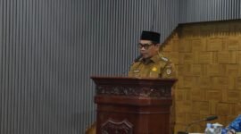 Bupati Barito Utara, H. Shalahuddin, memberikan dukungan kepada Kafilah MTQ VIII Korpri sebelum bertolak ke Murung Raya, Senin (22/6/2026).