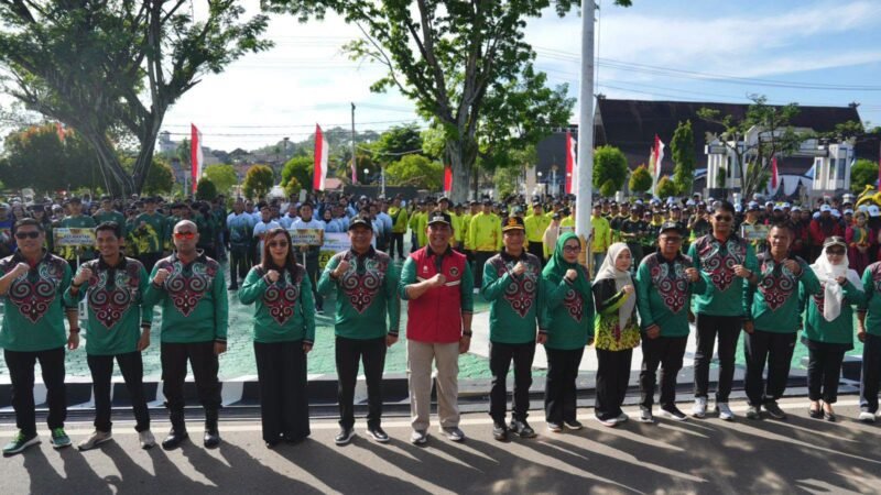 Bupati Barito Utara, H. Shalahuddin, secara resmi membuka Festival Budaya Iya Mulik Bengkang Turan 2026 di halaman Kantor Bupati, Rabu (24/6/2026).