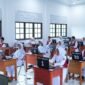 Bupati Barito Utara H. Shalahuddin ingatkan siswa utamakan kejujuran saat TKA. Ia kunjungi SDN Melayu 5 Muara Teweh pada hari pertama ujian.