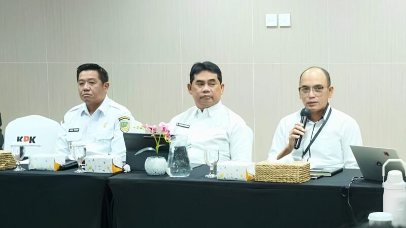 Bupati Barito Utara, H. Shalahuddin, mengikuti Rapat Koordinasi Pemantauan dan Evaluasi Perbaikan Tata Kelola Pemerintahan bersama KPK di Gedung KPK Jakarta, Rabu (13/5/2026).