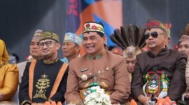 upati Barito Utara, H. Shalahuddin, menegaskan pentingnya menjaga warisan budaya saat mendampingi kontingen Barut di FBIM 2026, Minggu (17/5/2026). 